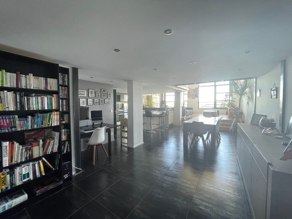 bibliothèque vue bureau sàm